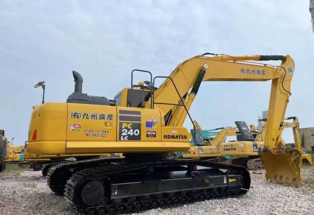 Komatsu PC 240 Bandgrävare
