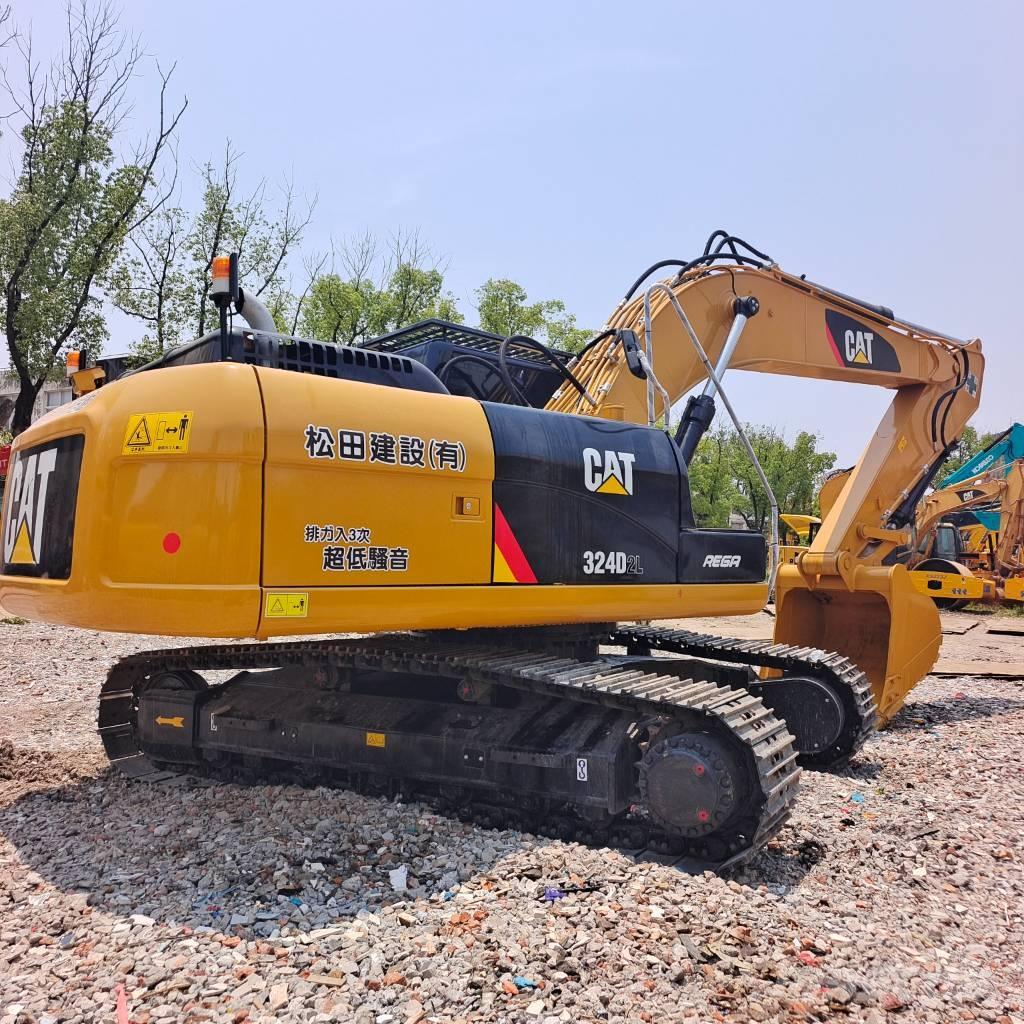 CAT 324 D L Bandgrävare