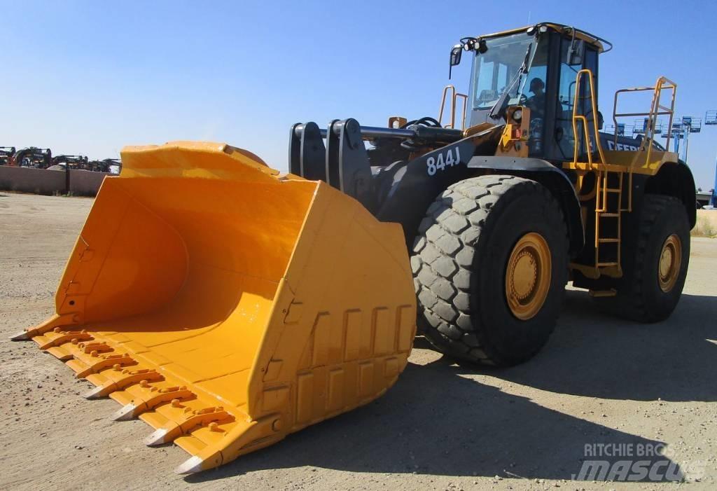 John Deere 844 J Hjullastare