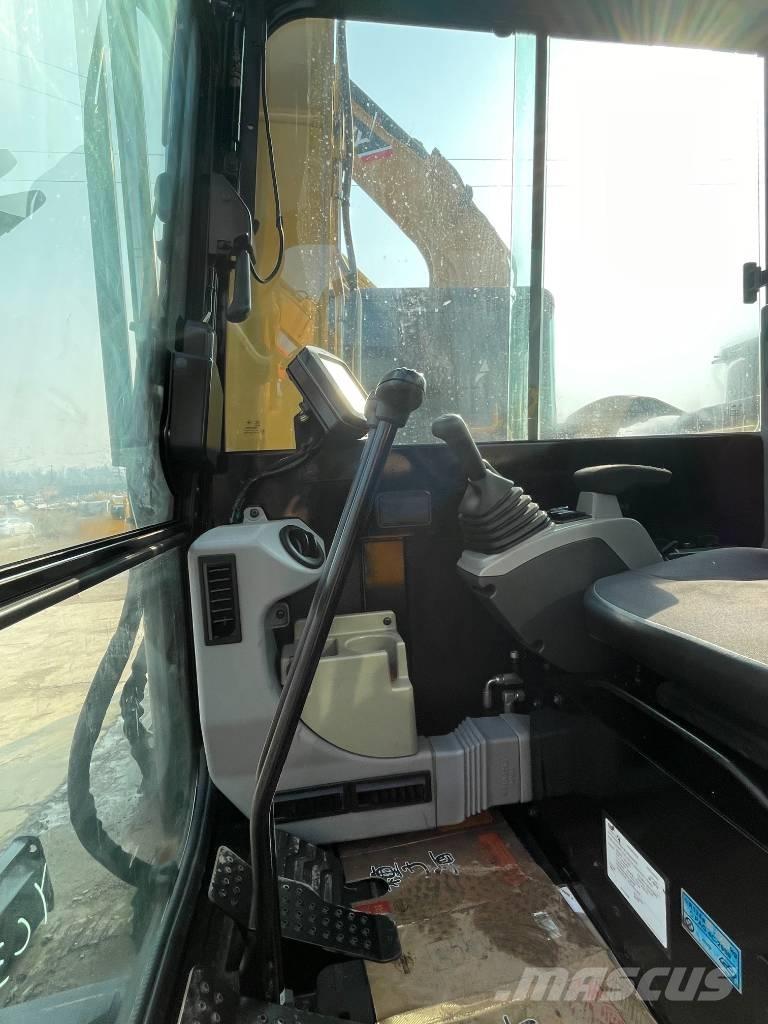 CAT 305.5E2 Bandgrävare