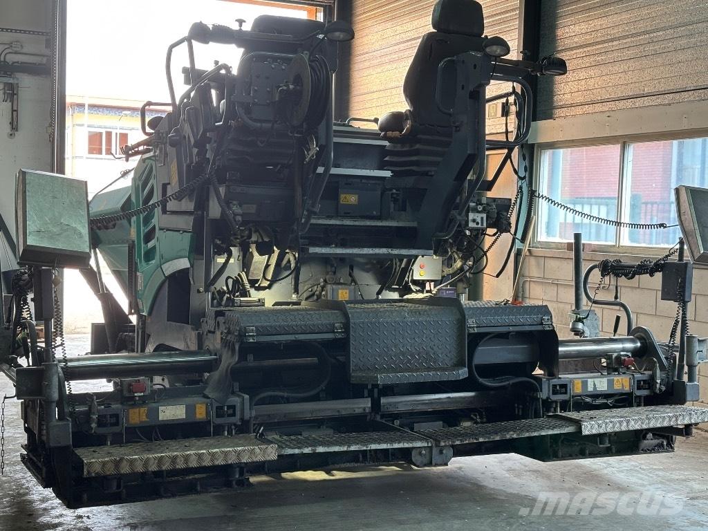 Vögele Super 1300-3i Schaktvagnar