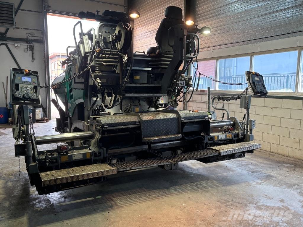 Vögele Super 1300-3i Schaktvagnar