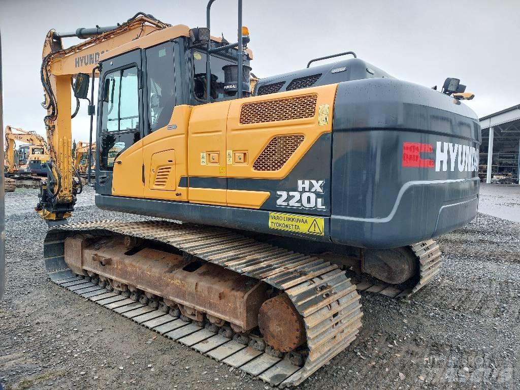 Hyundai HX 220 L Bandgrävare