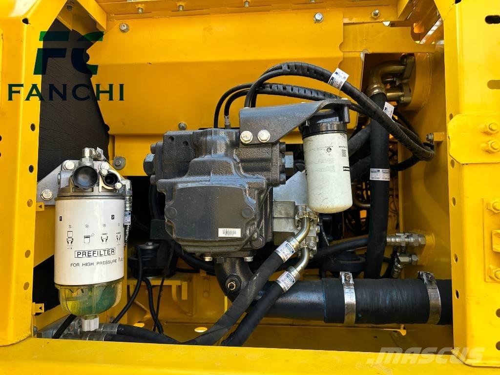Komatsu PC 200-8 Bandgrävare