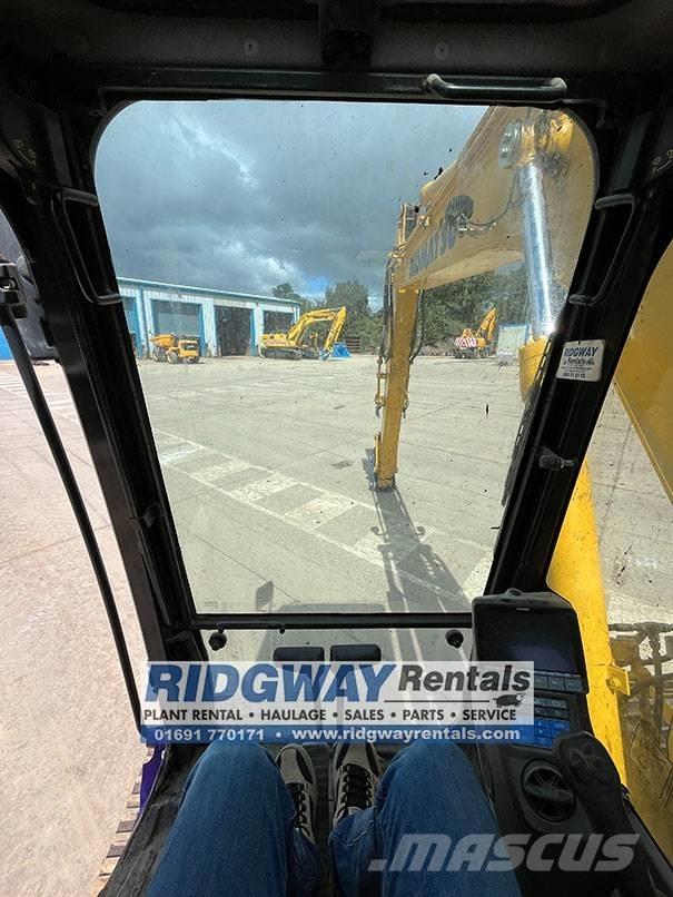 JCB JS 220 LC Bandgrävare