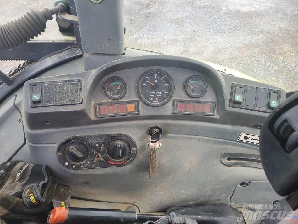 New Holland LB 75 Hjulgrävare