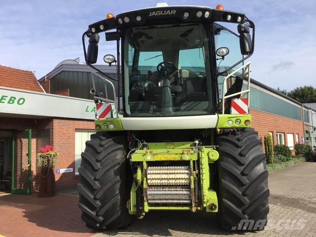 CLAAS JAGUAR 960 Fälthackar