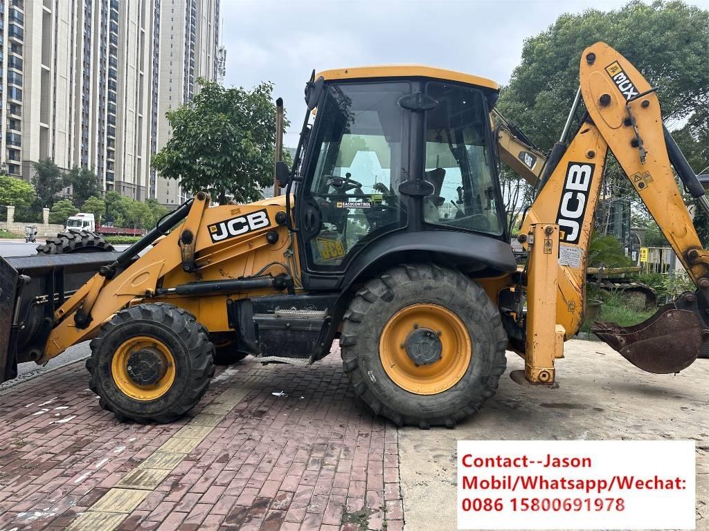 JCB 3 CX 4 T Grävlastare