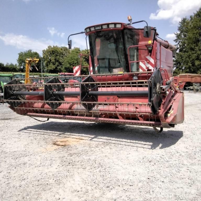Case IH 2366E Skördetröskor