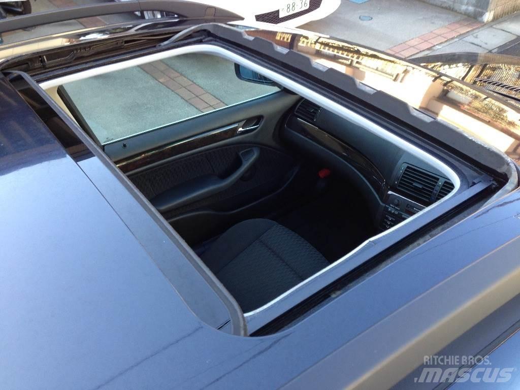 BMW GF-AM28 Personbilar