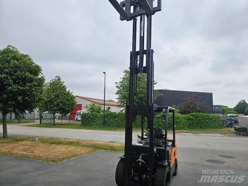 Doosan D 35 S-7 Dieselmotviktstruckar