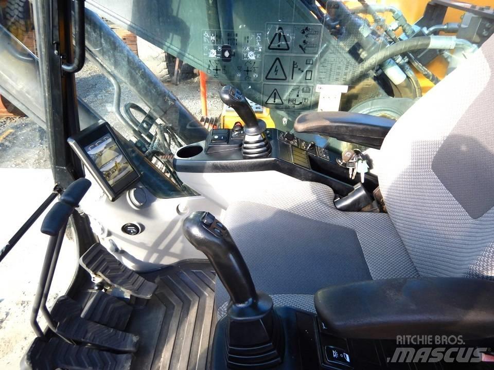Volvo EC 300 E Bandgrävare