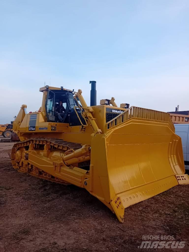 Komatsu D375AX Bandschaktare