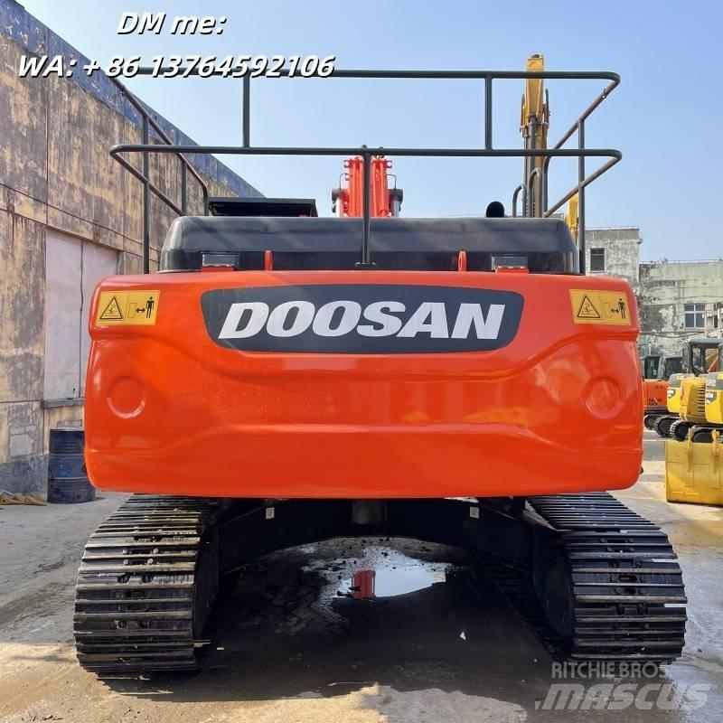 Doosan DX300LC Bandgrävare