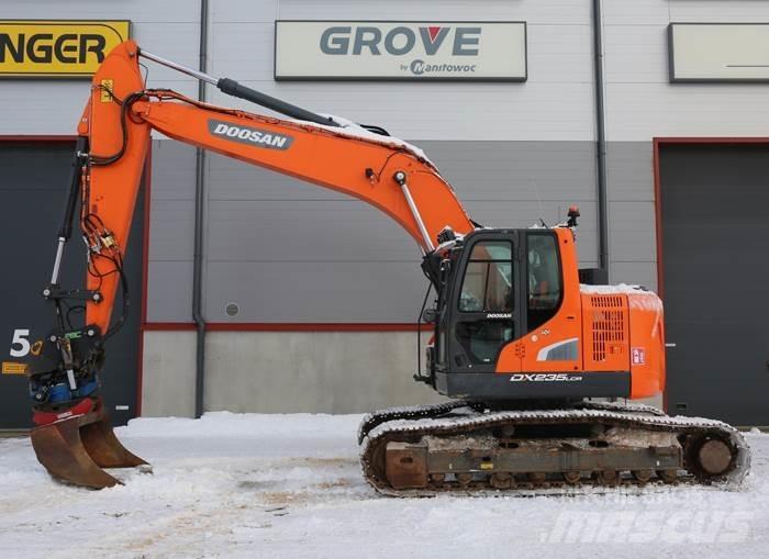 Doosan DX235LCR-5 Bandgrävare