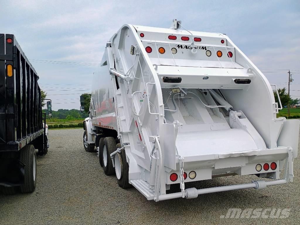 Freightliner M2 Sopbilar