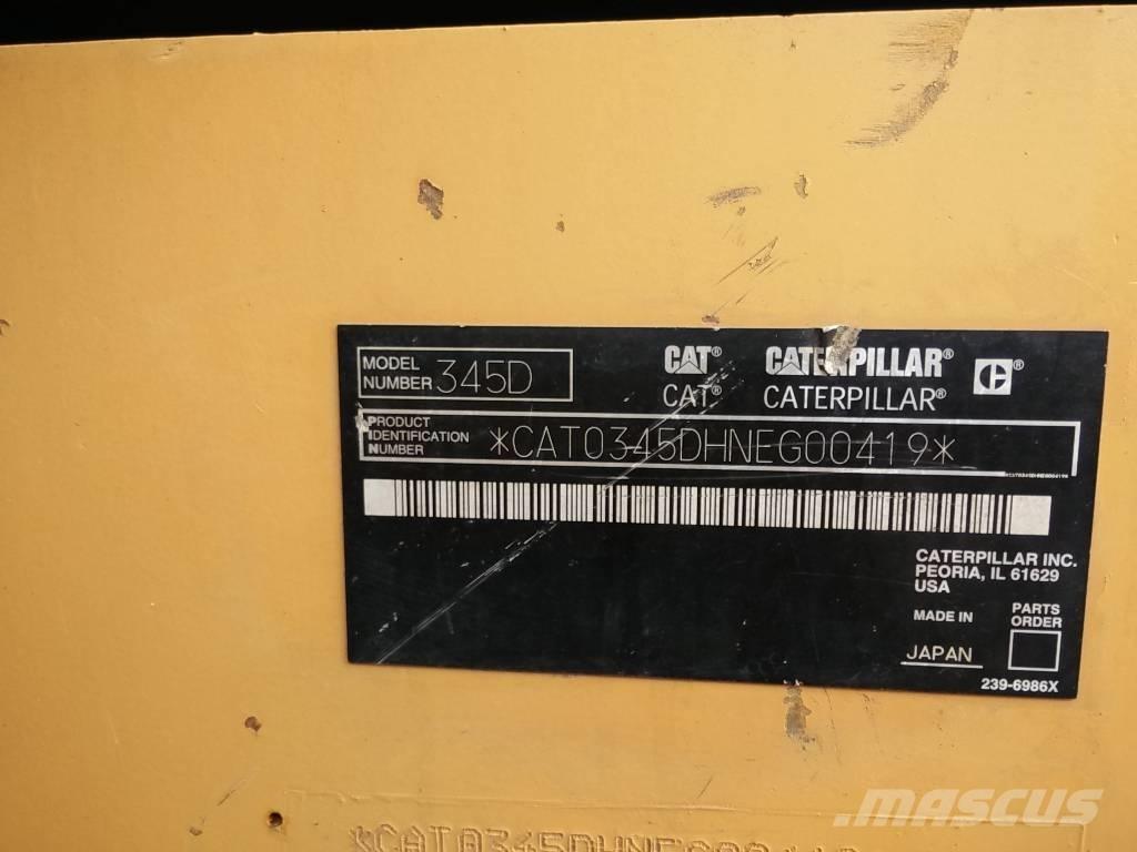 CAT 345 D L Bandgrävare