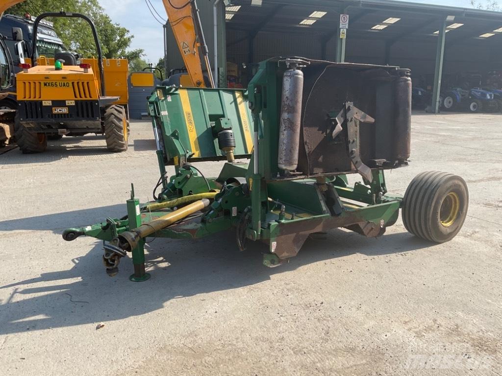 Major 12000 GR Slåttermaskiner
