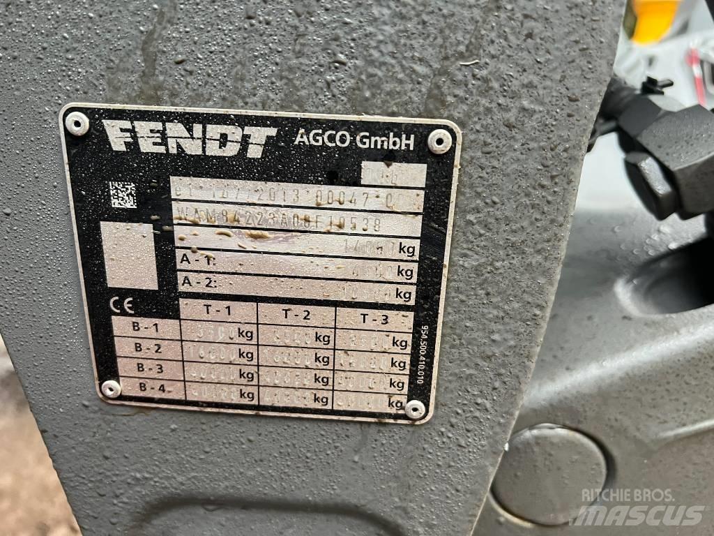Fendt 828 Traktorer