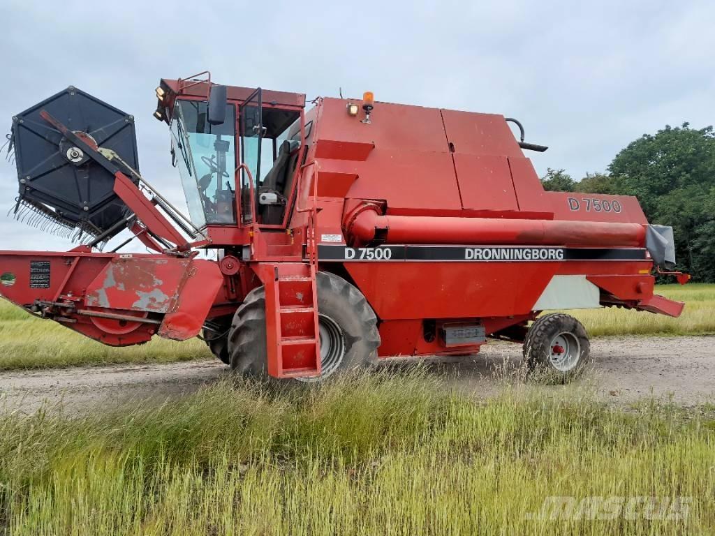 Dronningborg D 7500 Skördetröskor