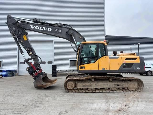 Volvo EC 220 D Bandgrävare