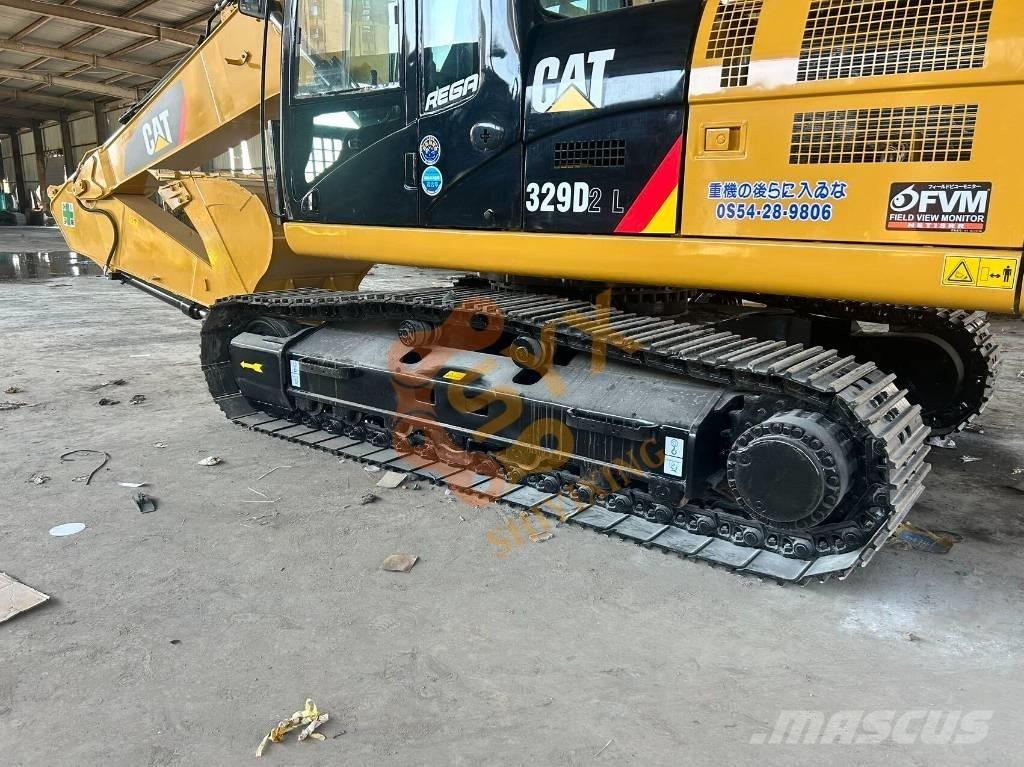 CAT 329 D Bandgrävare