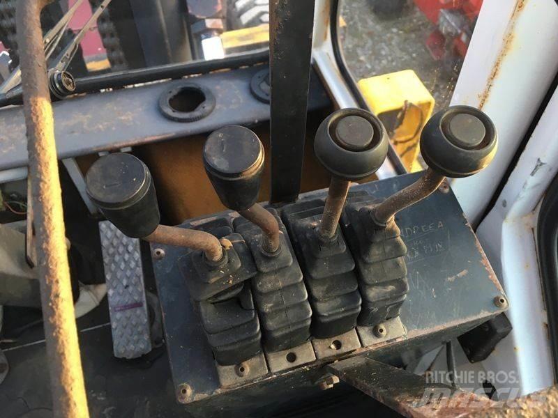 Kalmar DC15-1200 Dieselmotviktstruckar