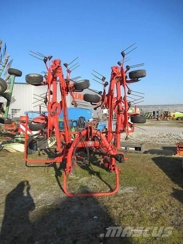 Kuhn GF8702 Vändare och luftare