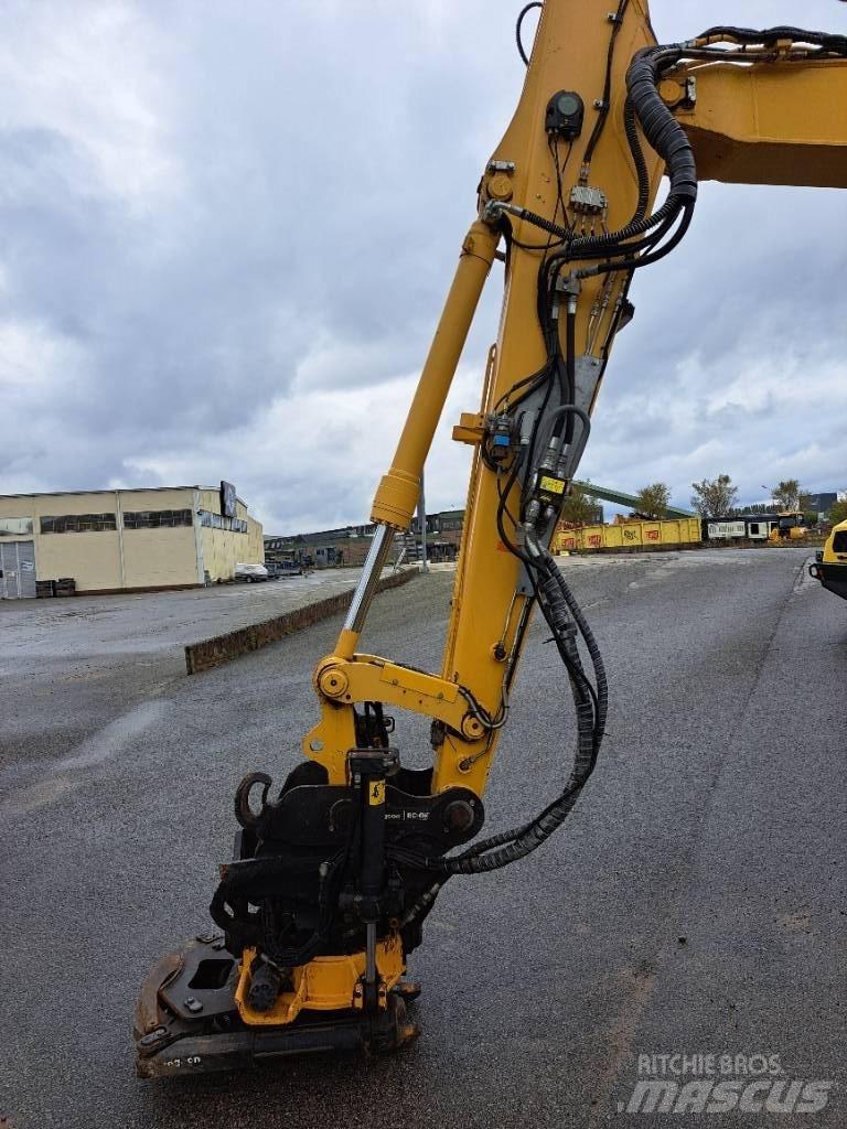 Komatsu PW148-11 Hjulgrävare