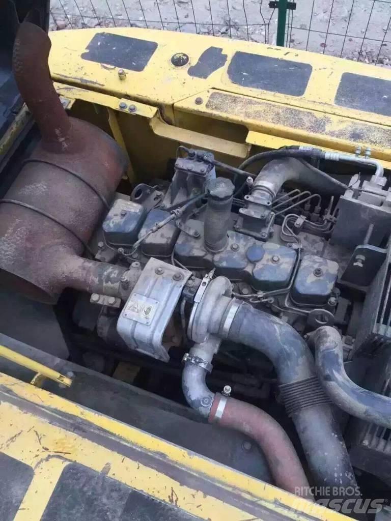 Komatsu pc200-7 Bandgrävare