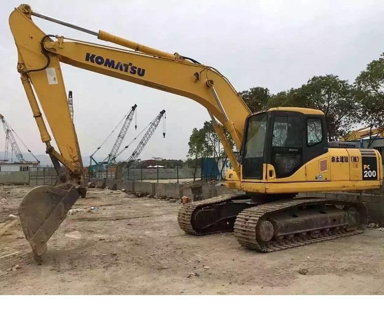 Komatsu pc200-7 Bandgrävare
