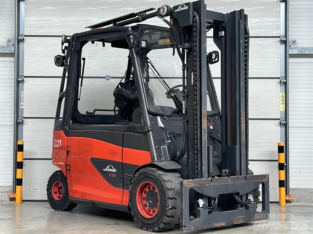 Linde E50HL-01 Elmotviktstruckar