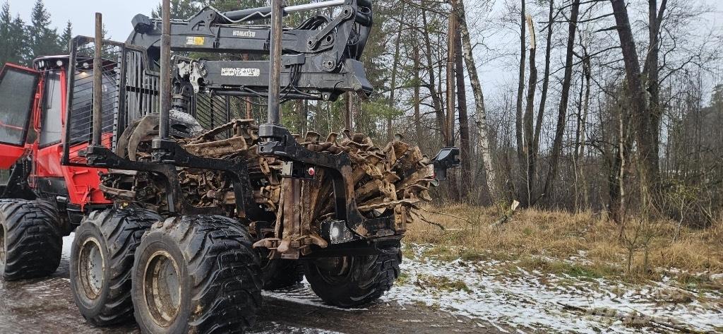 Komatsu 835 Skotare