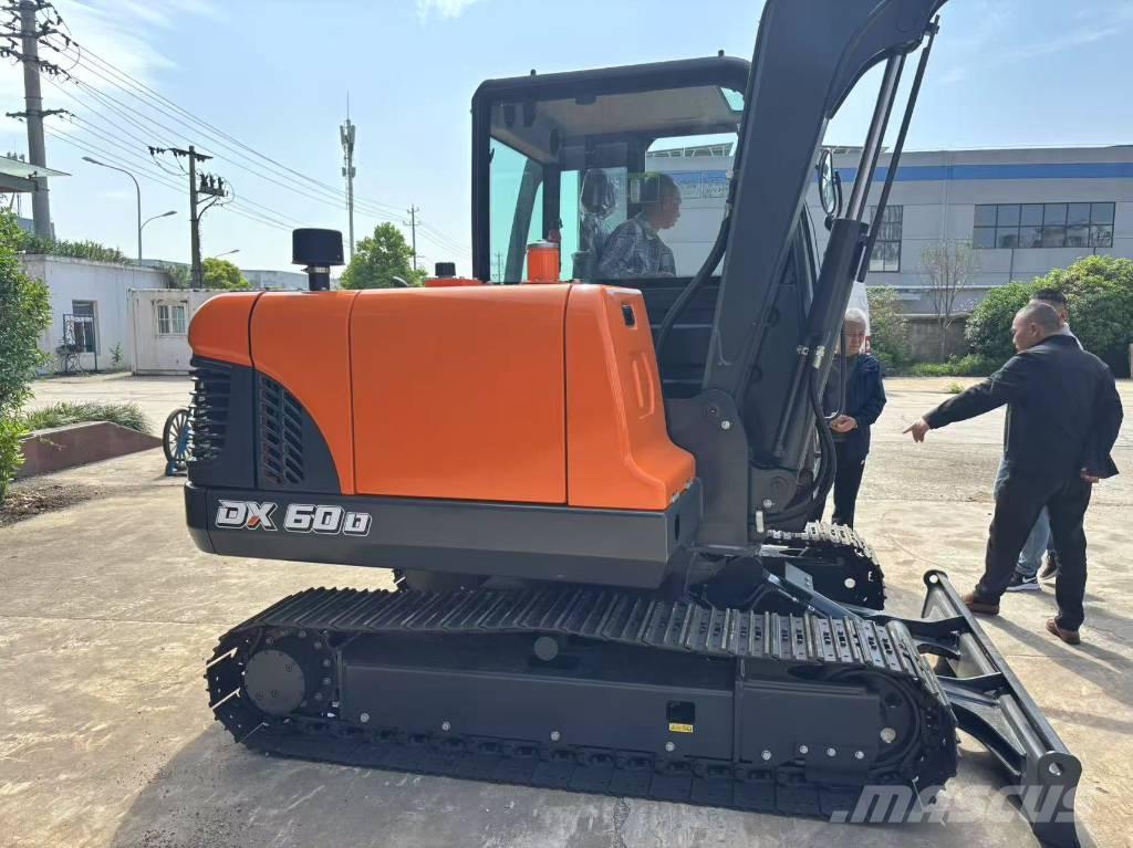 Doosan DX60 Bandgrävare