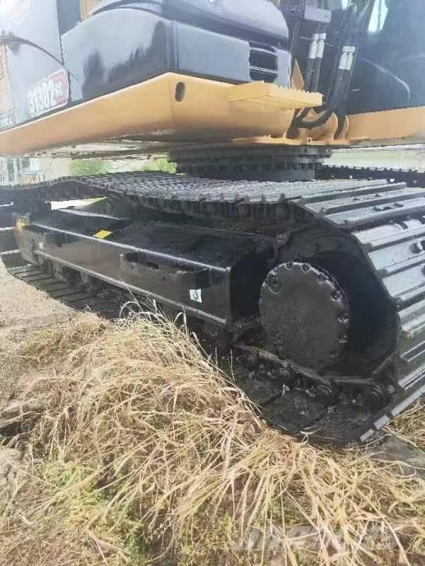 CAT 313 D2 GC Bandgrävare