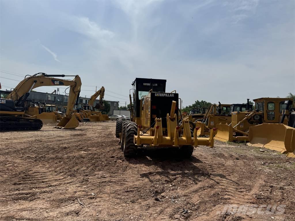 CAT 140 G Väghyvlar