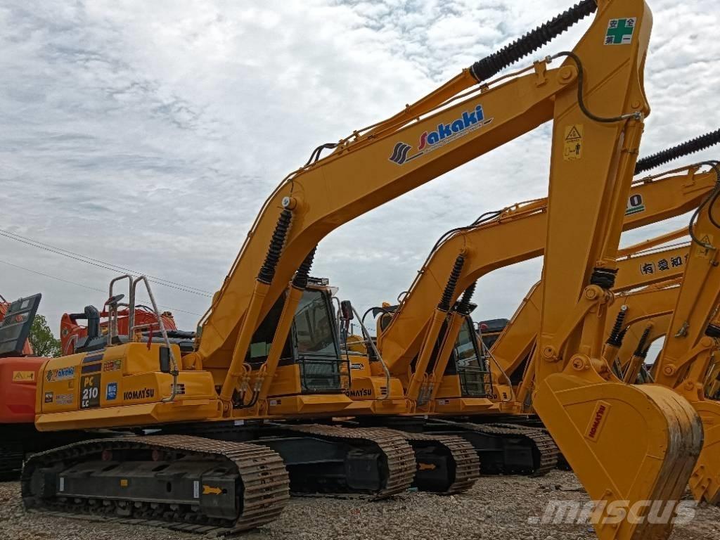 Komatsu PC 210-8 Bandgrävare