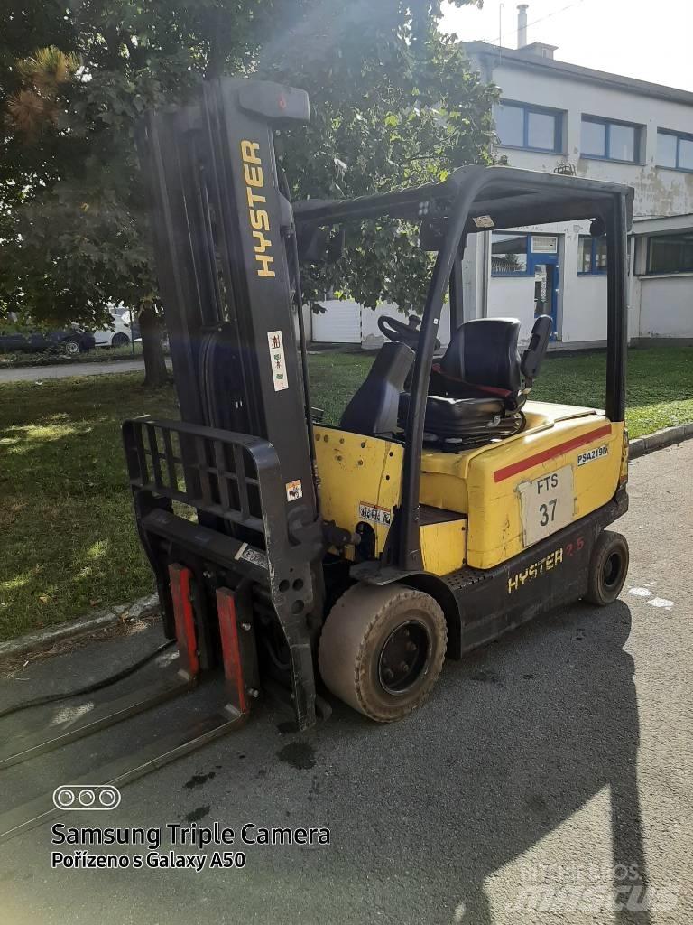 Hyster J2.5XN Elmotviktstruckar