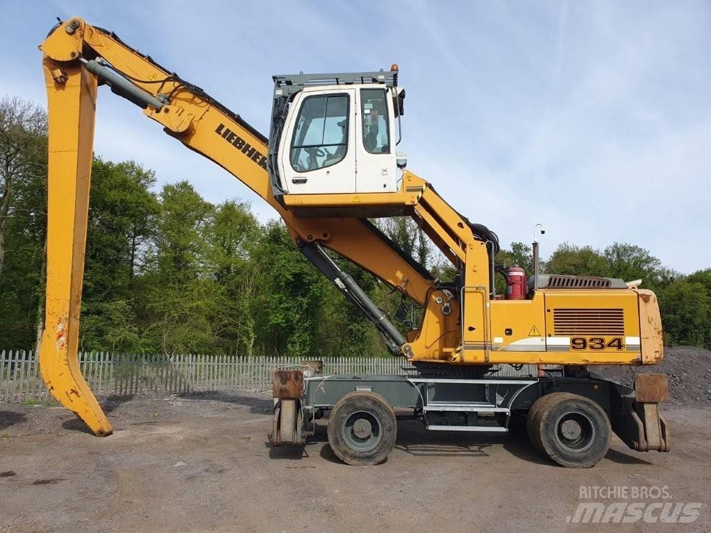 Liebherr A 934 C Avfalls / industri hantering