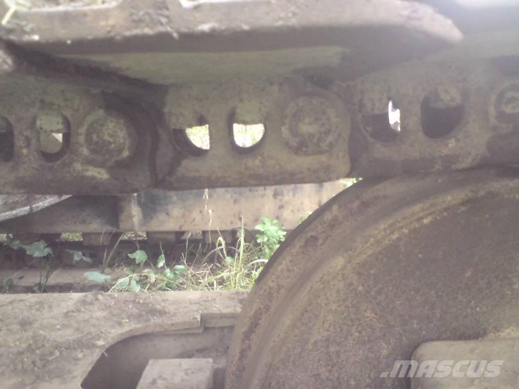 CAT 235 C Bandgrävare