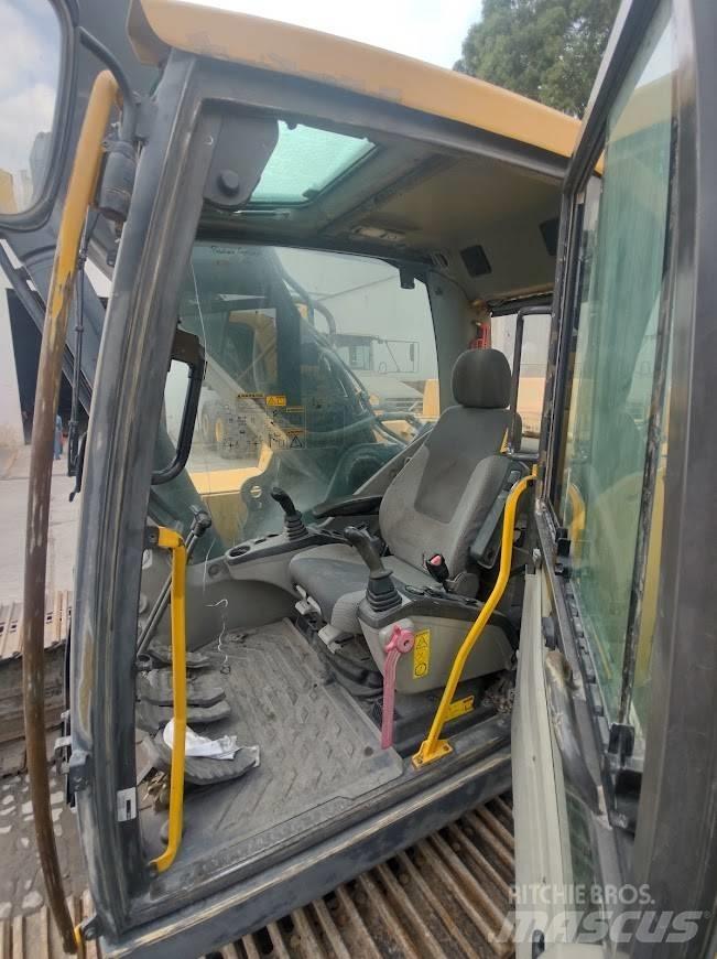 Volvo EC300DL Bandgrävare