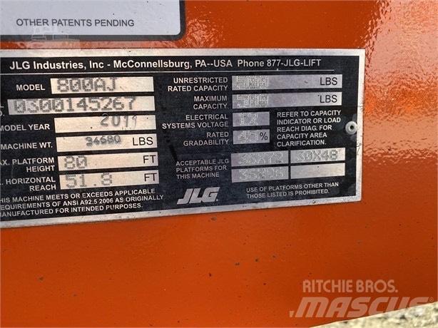JLG 800 AJ Bomliftar