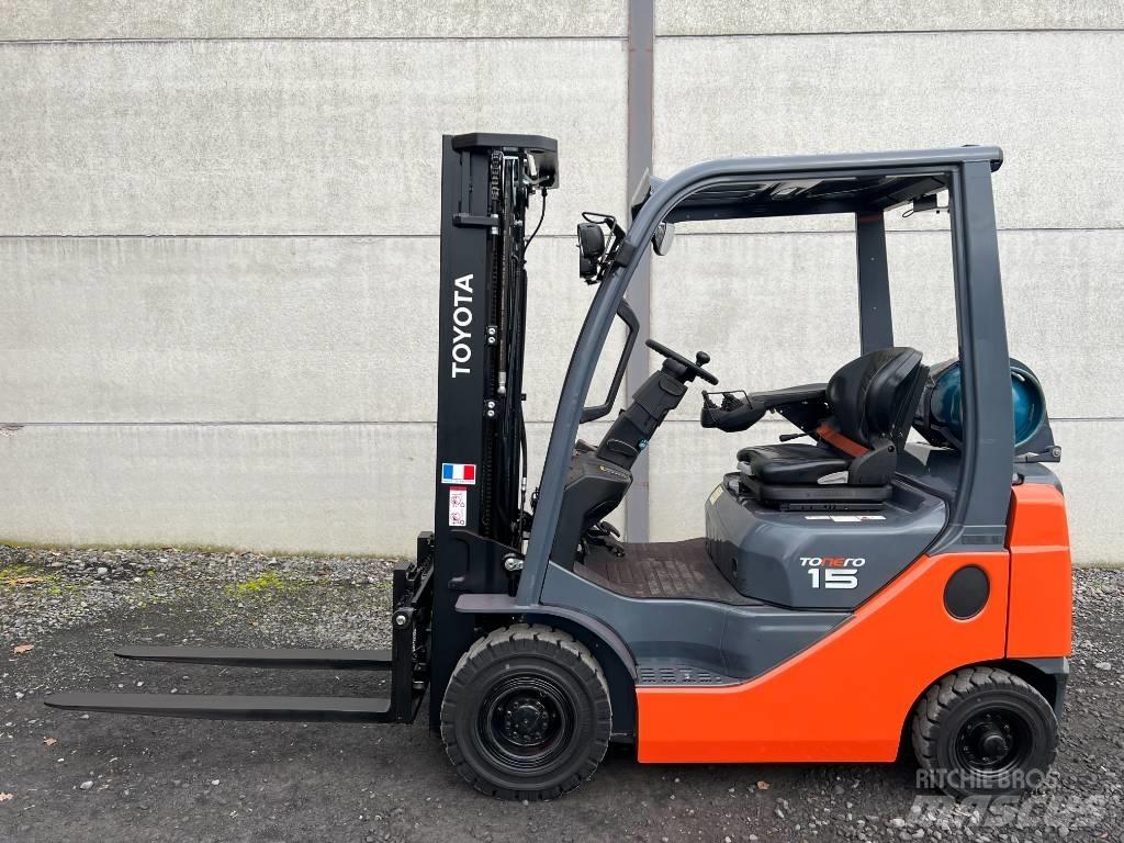 Toyota 02-8 FGF 15 Gasolmotviktstruckar
