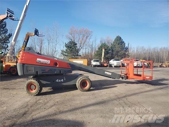 SkyJack SJ40T Teleskop bomliftar