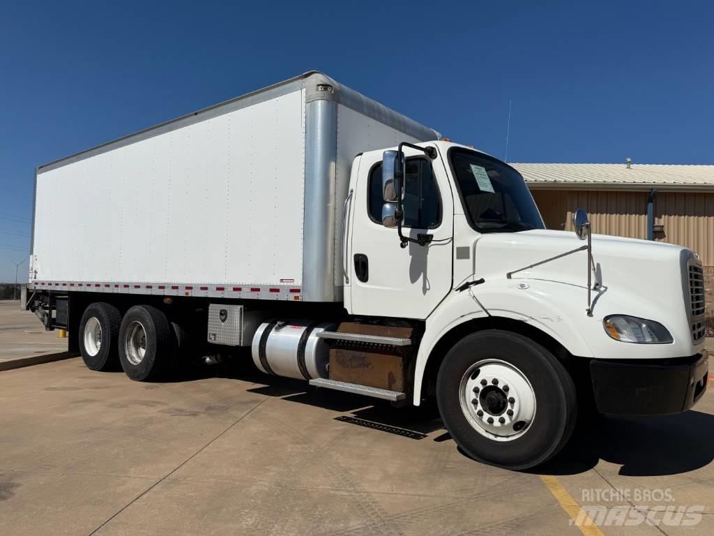 Freightliner M 106 Skåpbilar