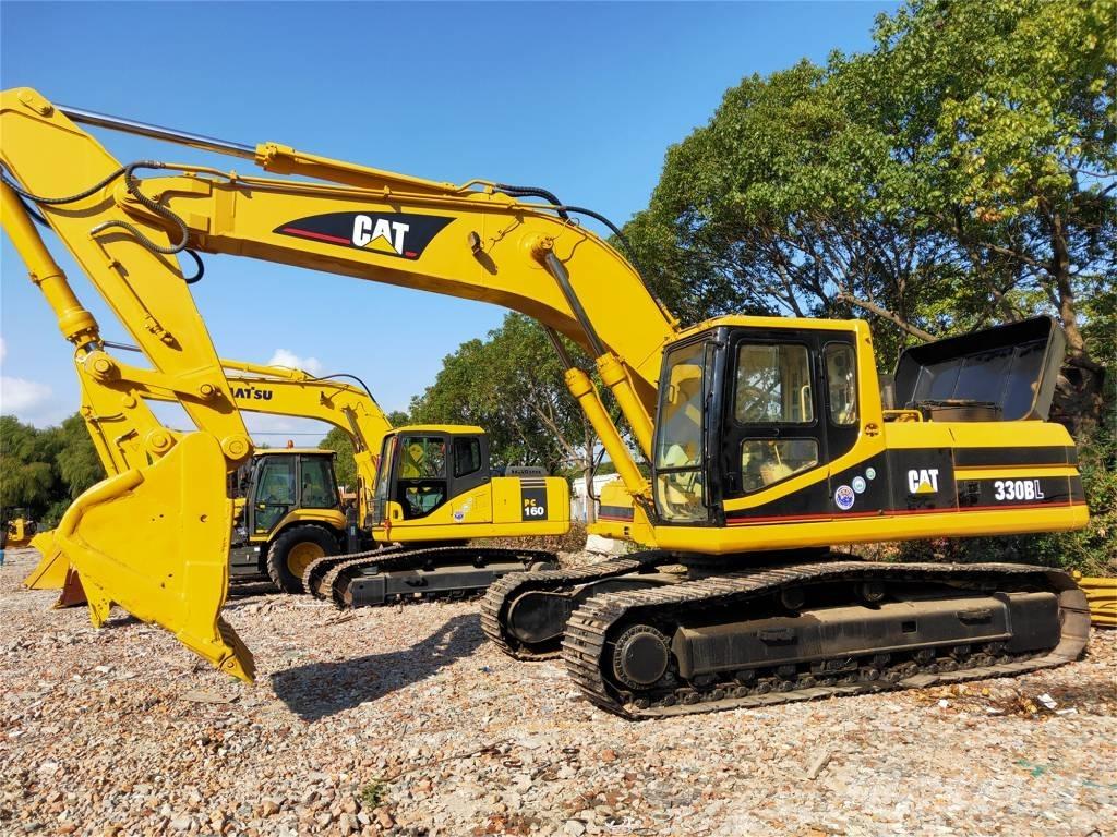 CAT 330 B L Bandgrävare