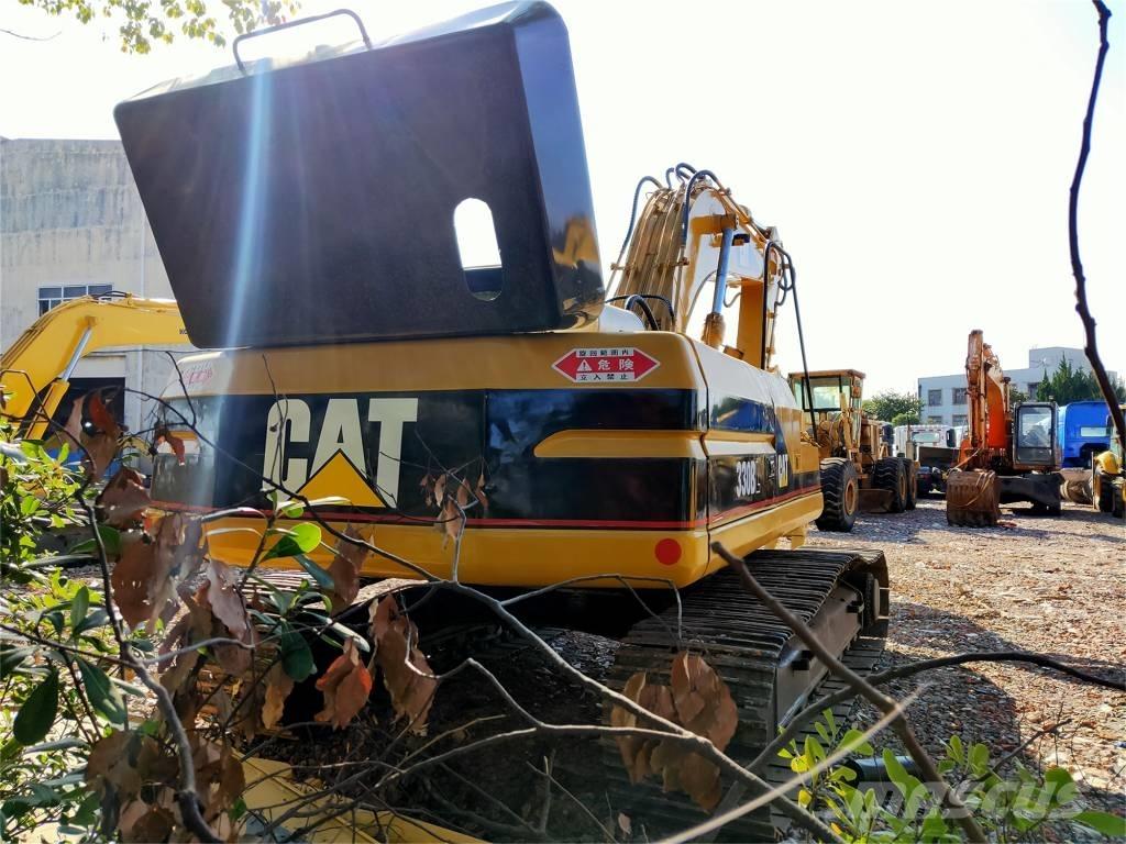 CAT 330 B L Bandgrävare