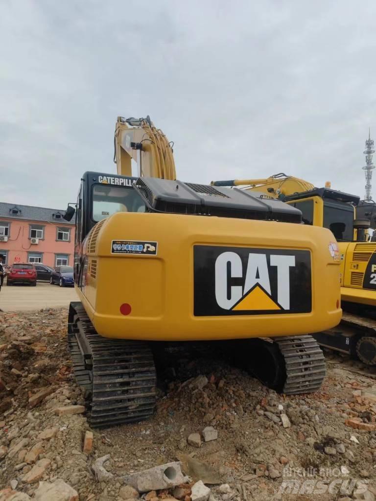 CAT 320 D Bandgrävare