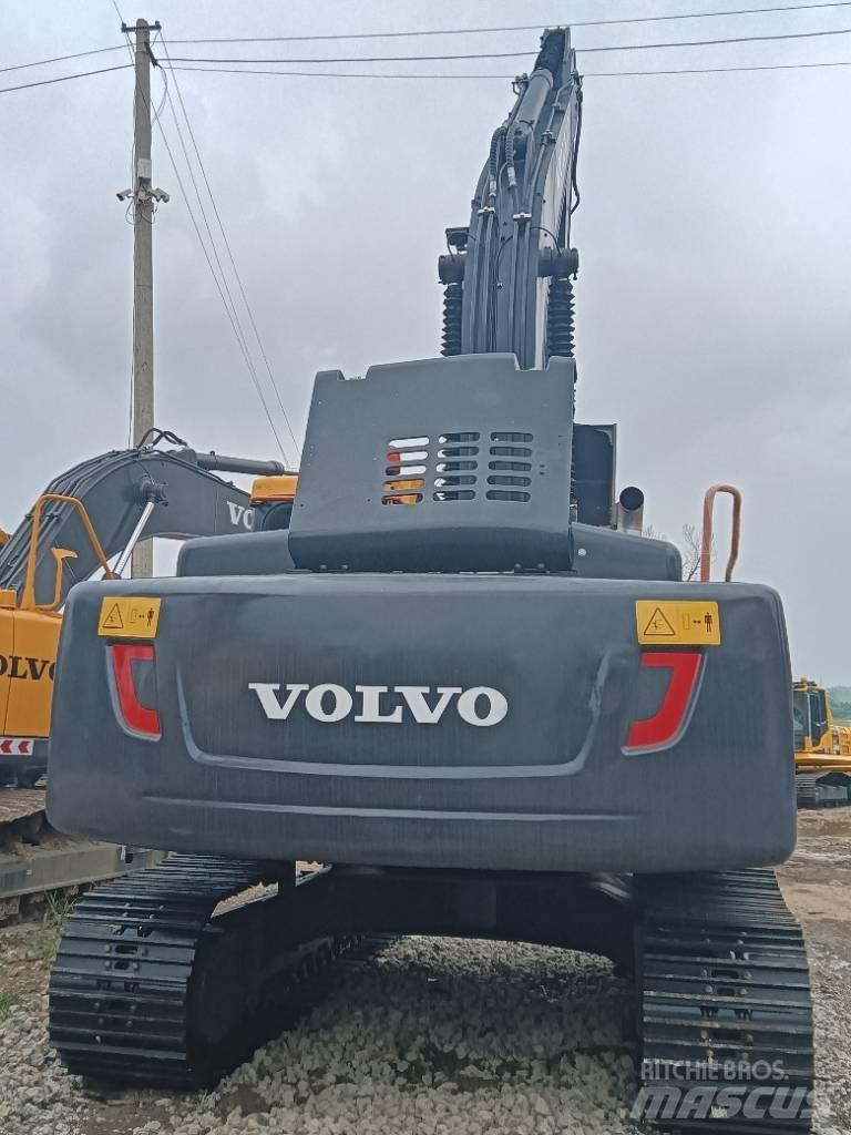 Volvo EC 240 Bandgrävare