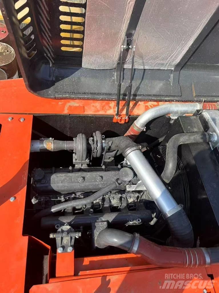 Doosan DX225LC-9C Bandgrävare